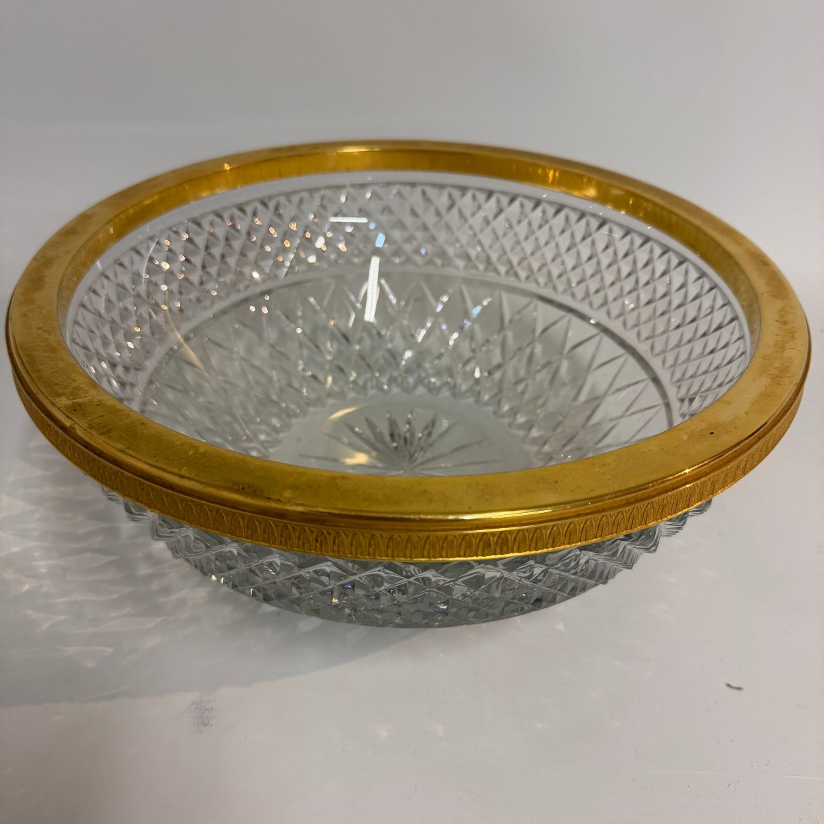 Bol en cristal ancien avec bordure dorée. -photo-3