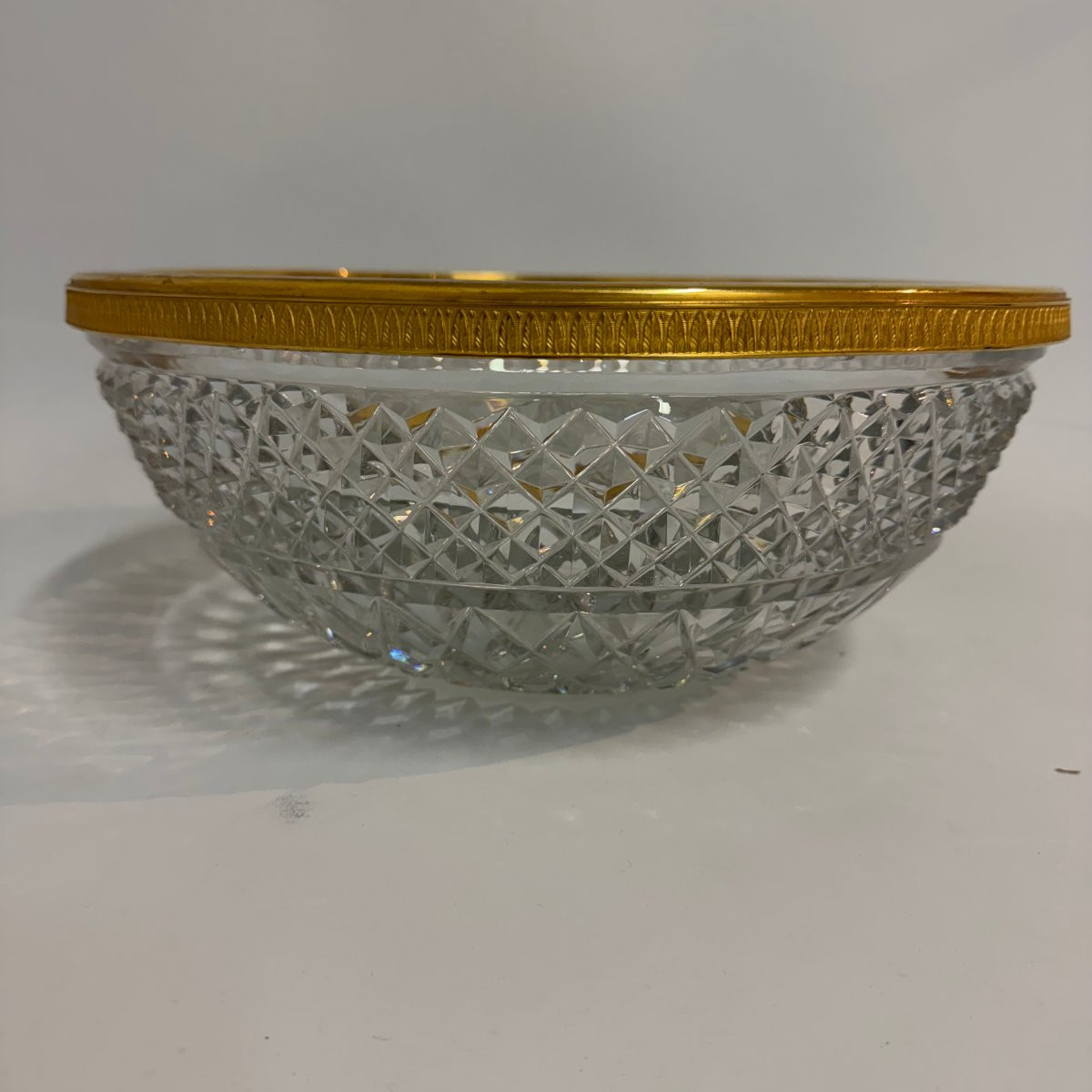 Bol en cristal ancien avec bordure dorée. -photo-8