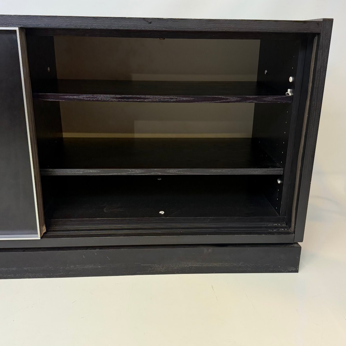  2-door Sliding Cabinet-photo-1