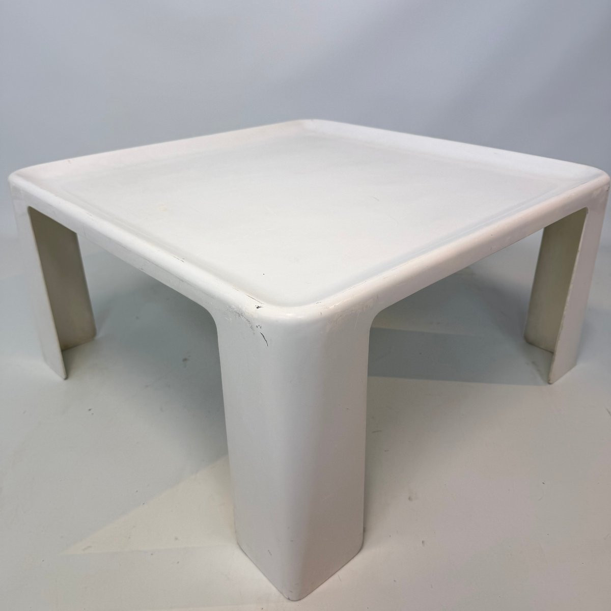 Table basse Amanta par Mario Bellini pour B&B Italia-photo-2