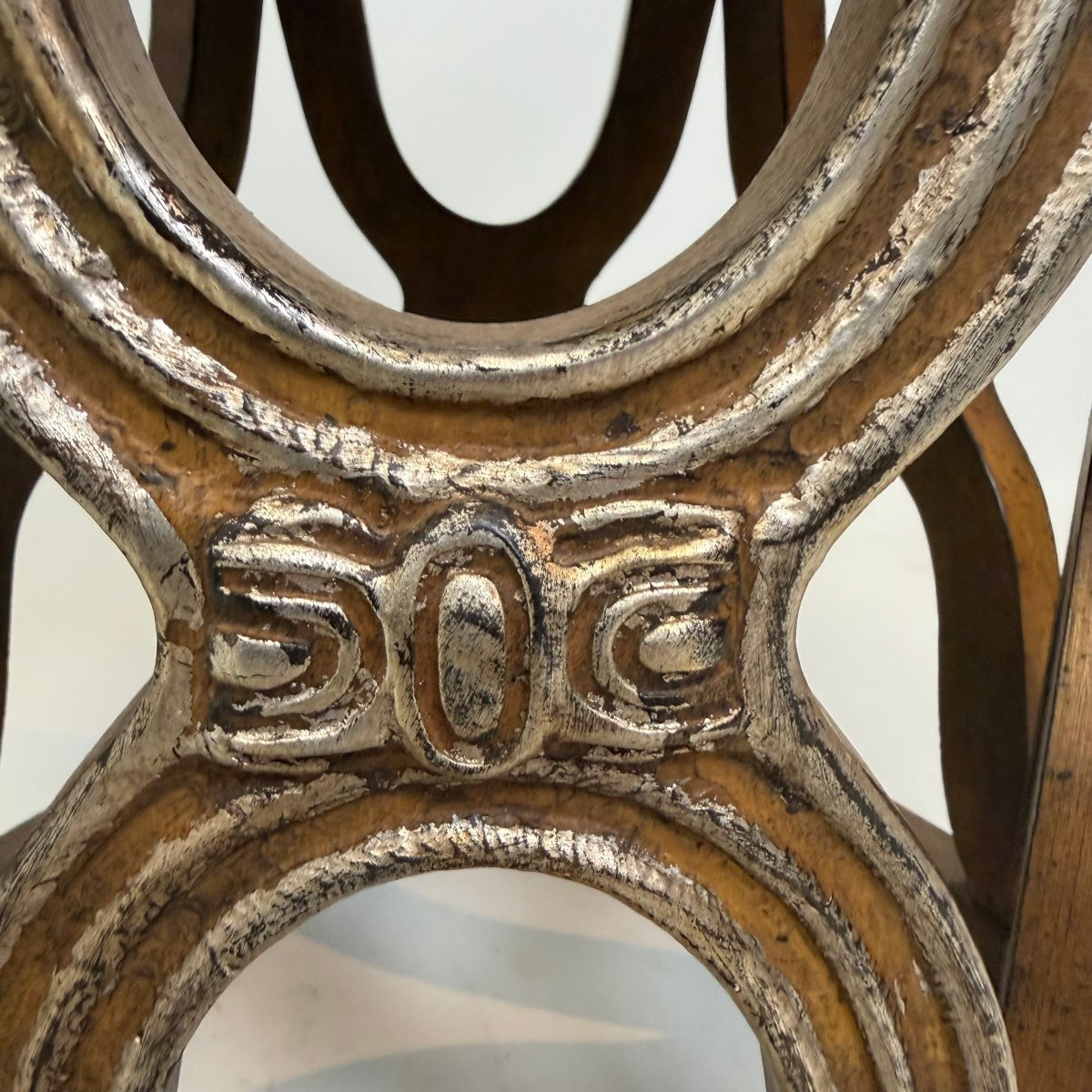 Side Tables By Fransisco Hurtado -photo-2