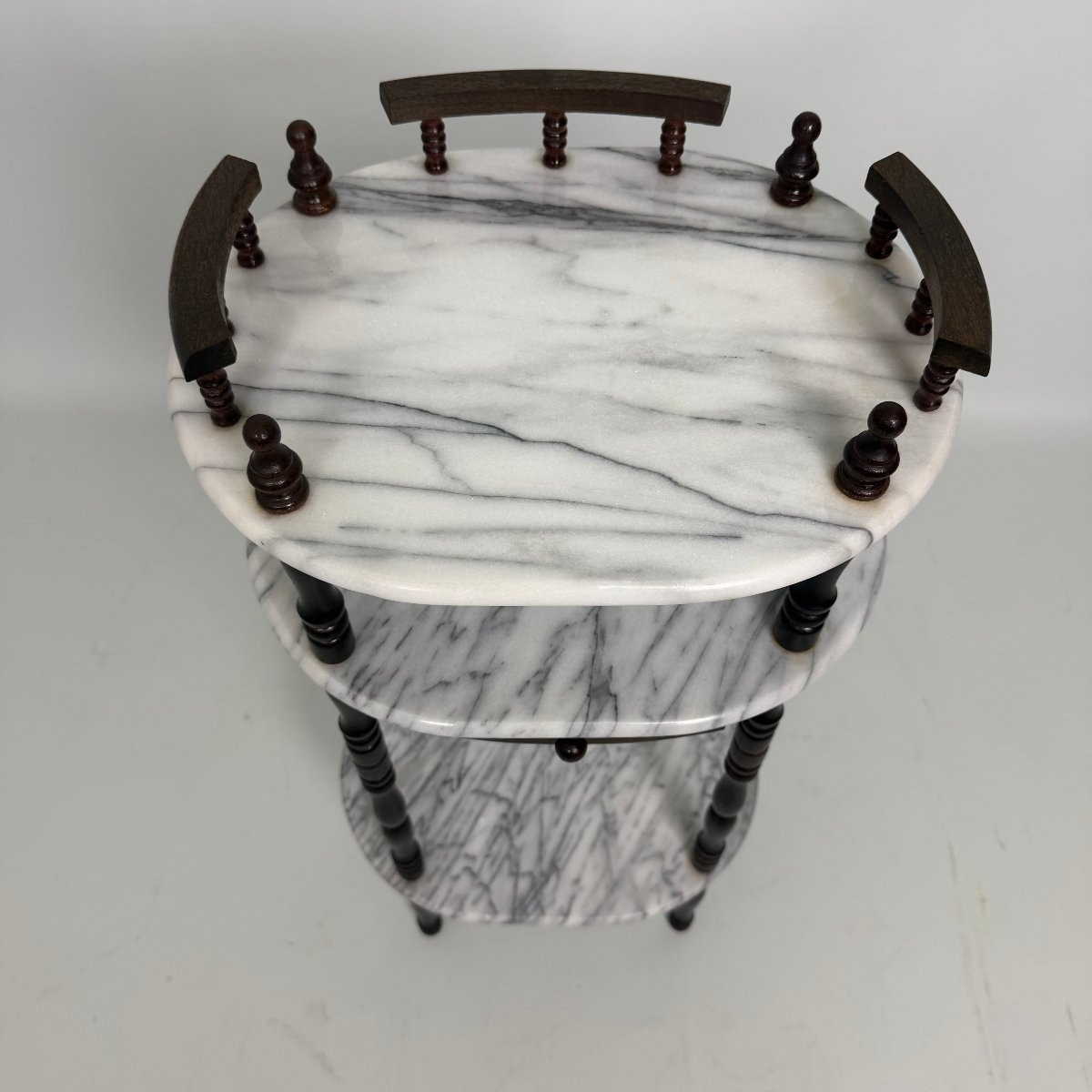 Three-tiered Marble Cabinet -photo-3