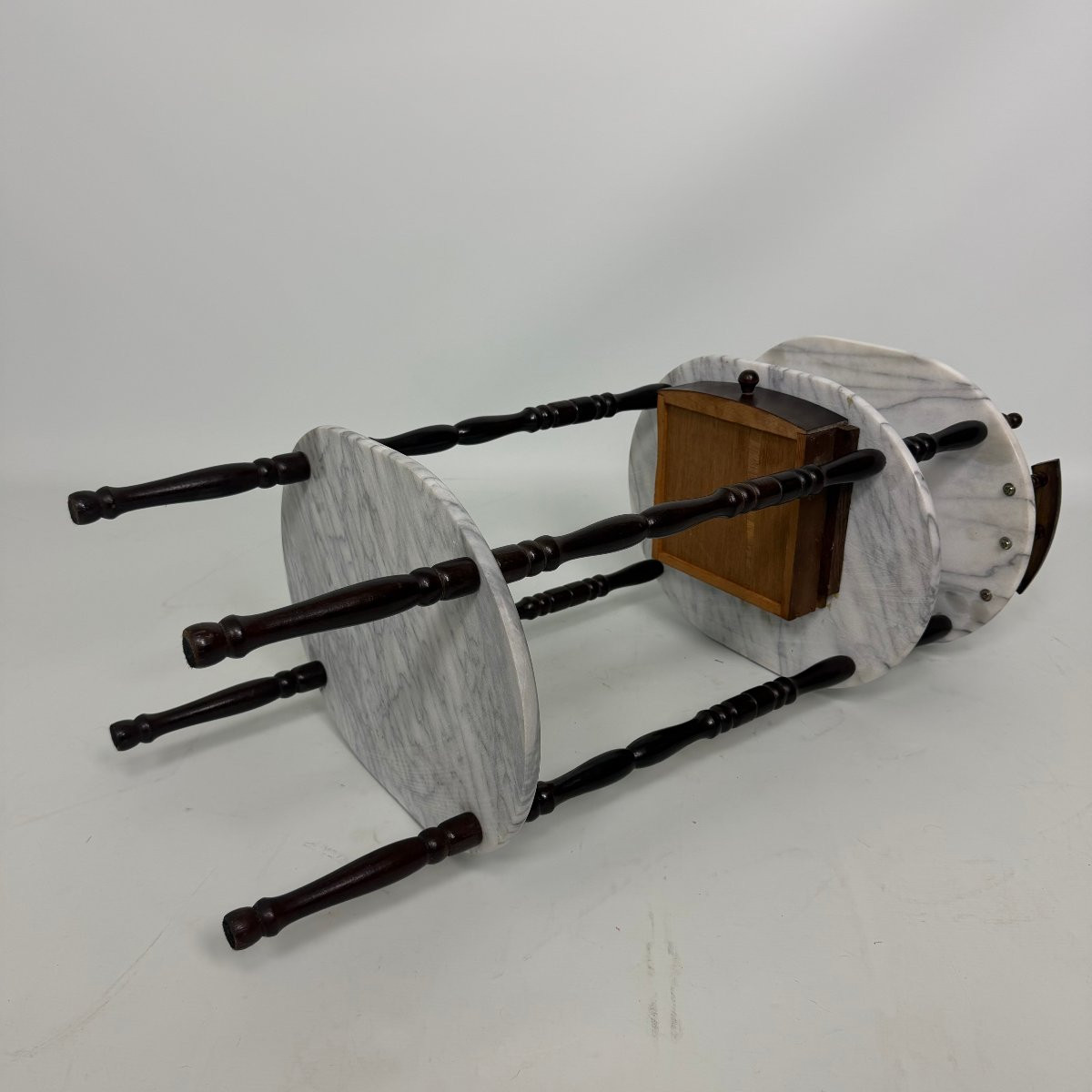 Three-tiered Marble Cabinet -photo-5