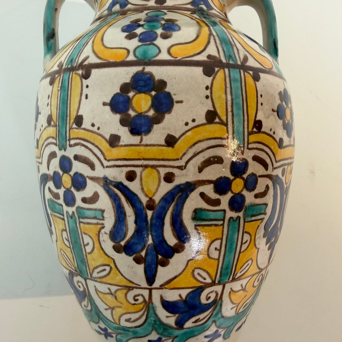 Majolica-style Vase With Two Handles -photo-4