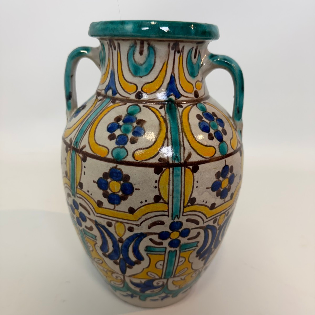 Majolica-style Vase With Two Handles 