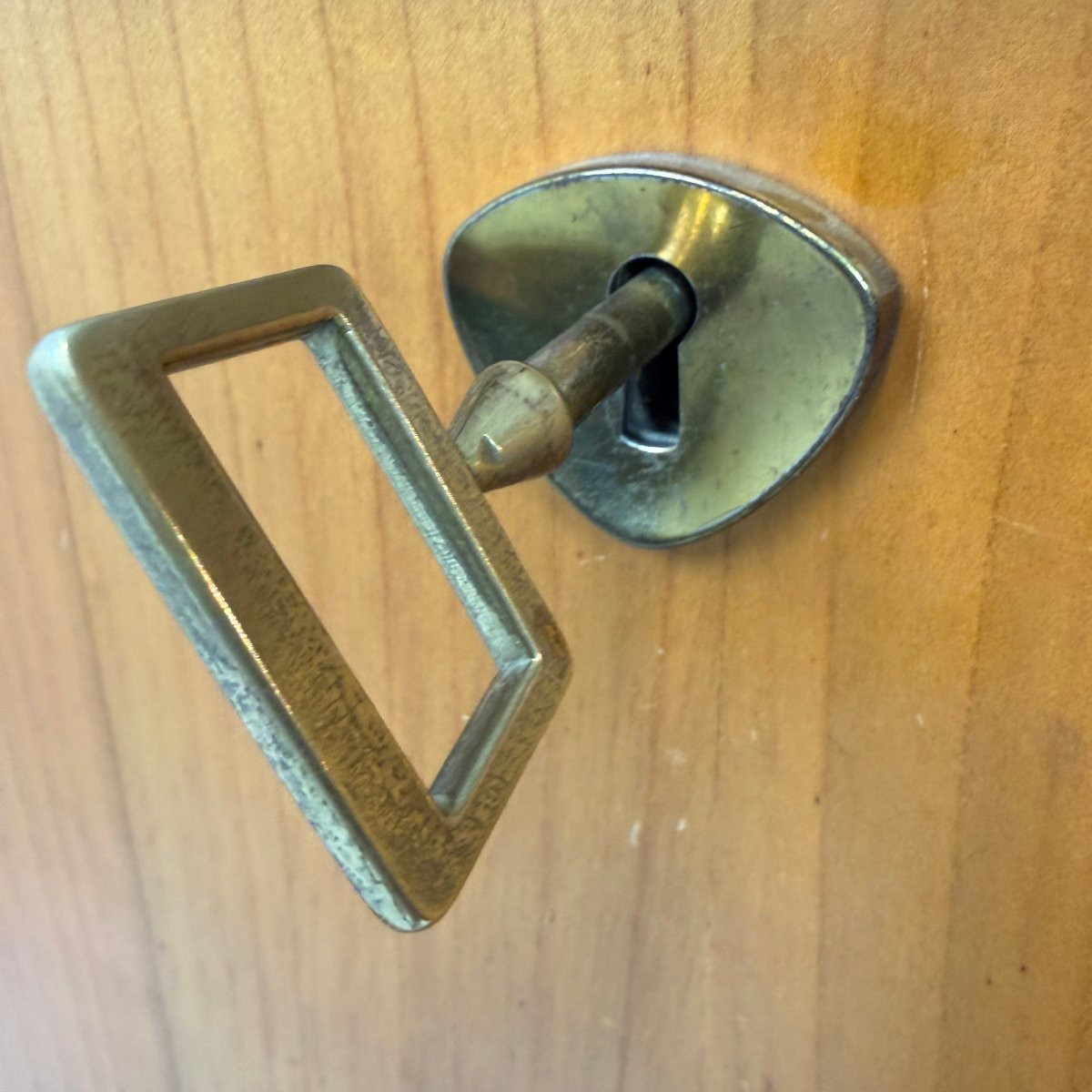 Mid-century Modern Sideboard-photo-1