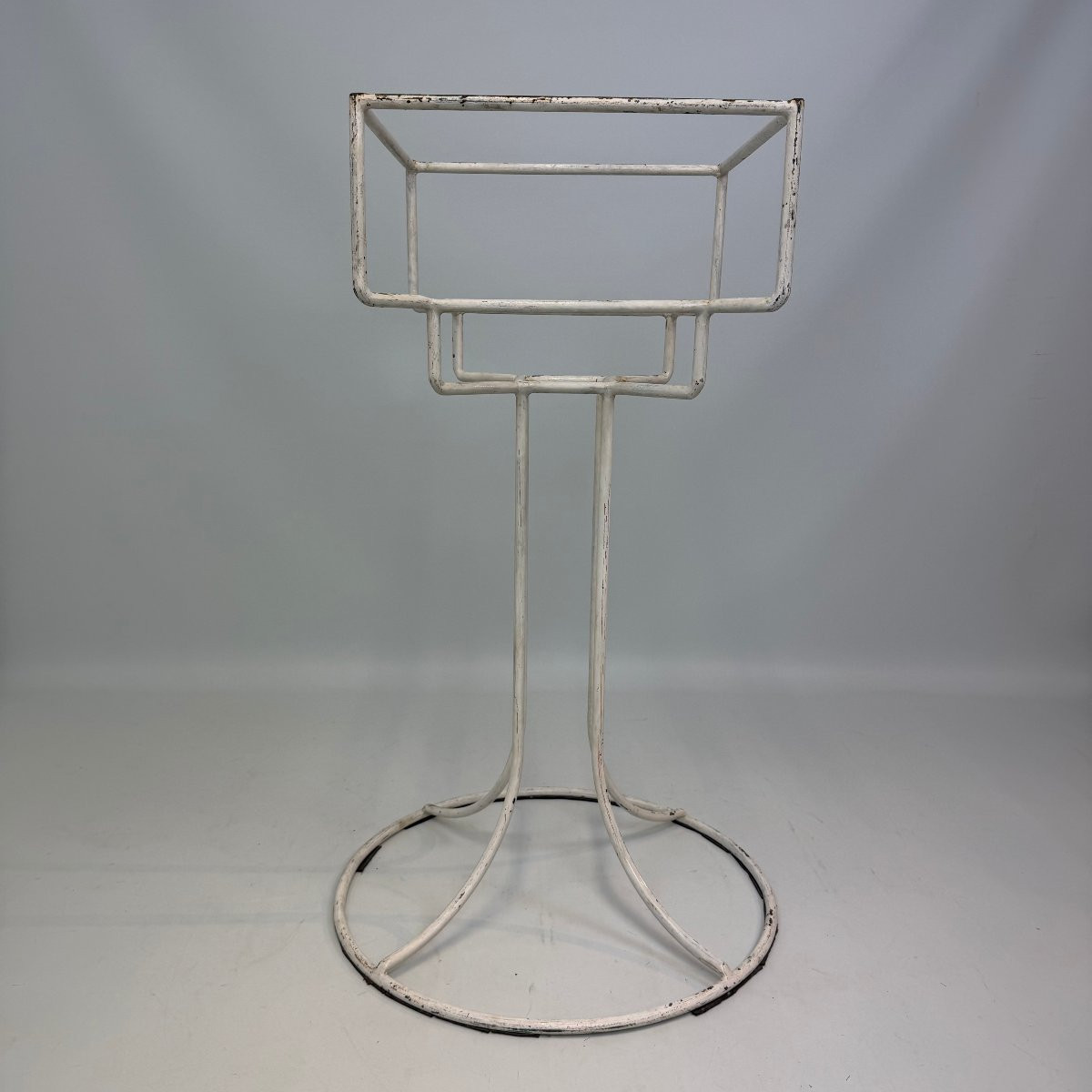 Plant Stand -photo-6