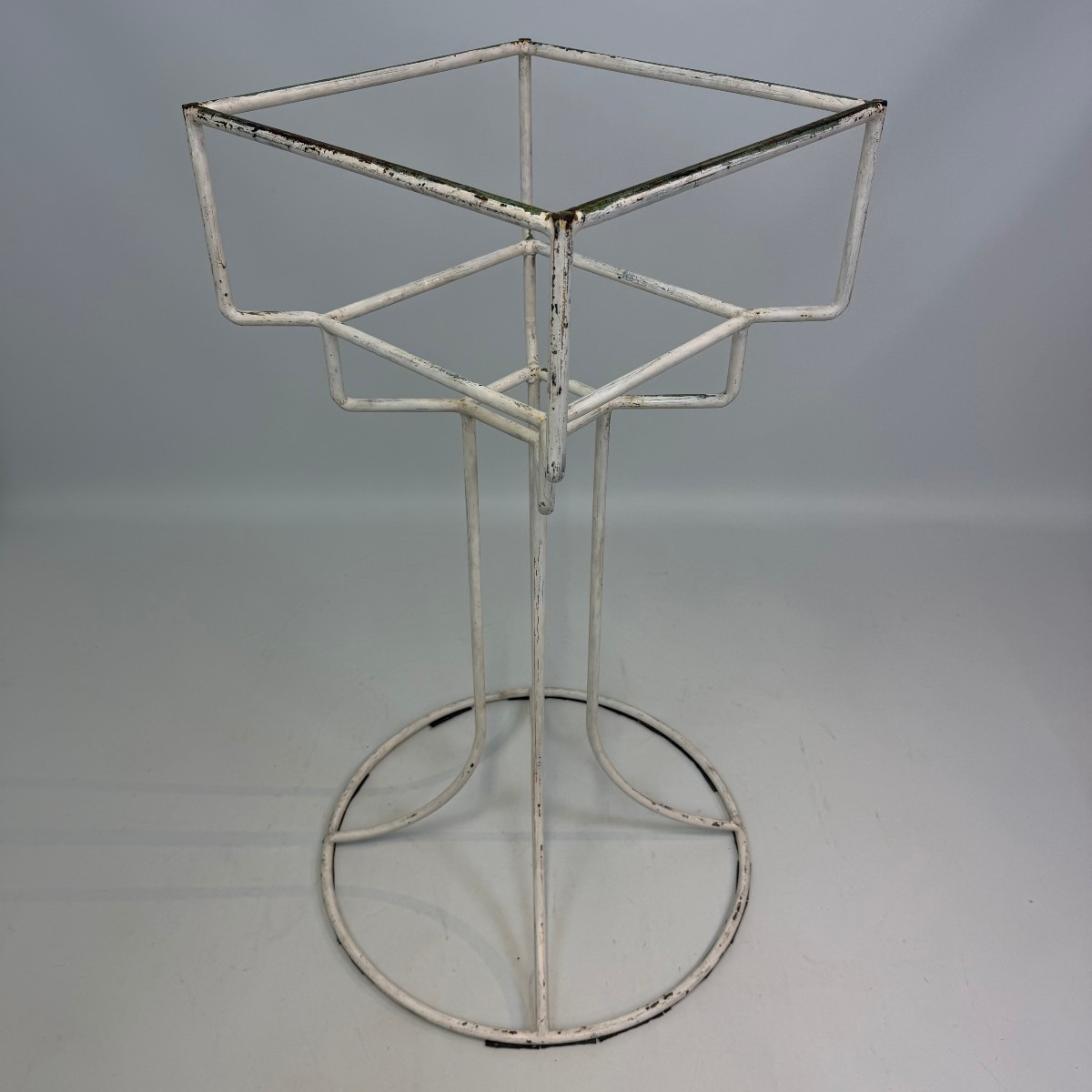 Plant Stand 