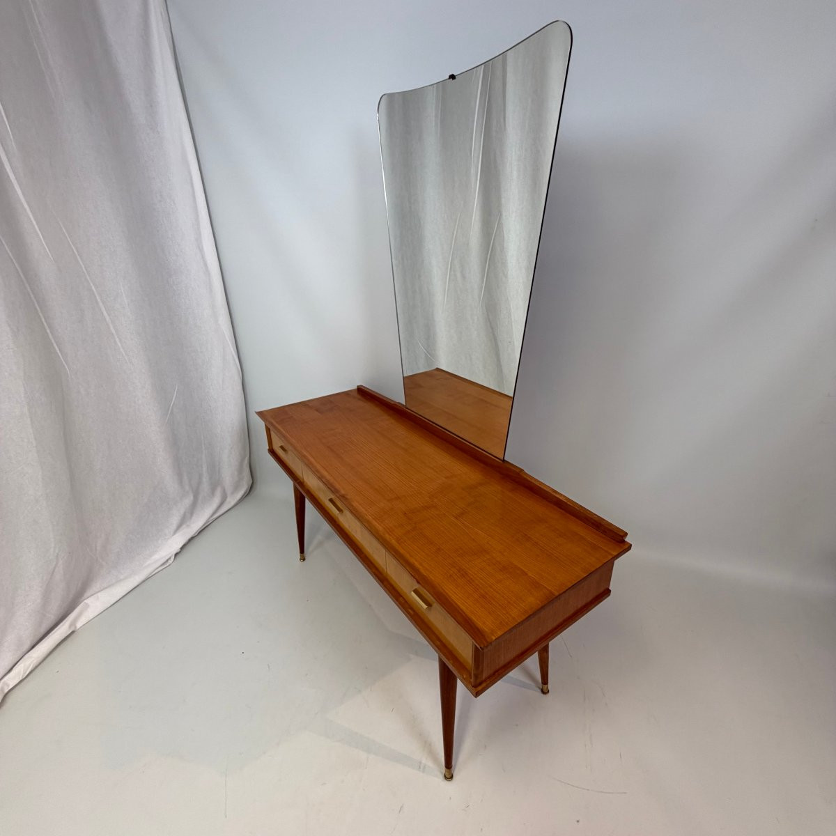 Mid-century Dressing Table With Mirror-photo-4