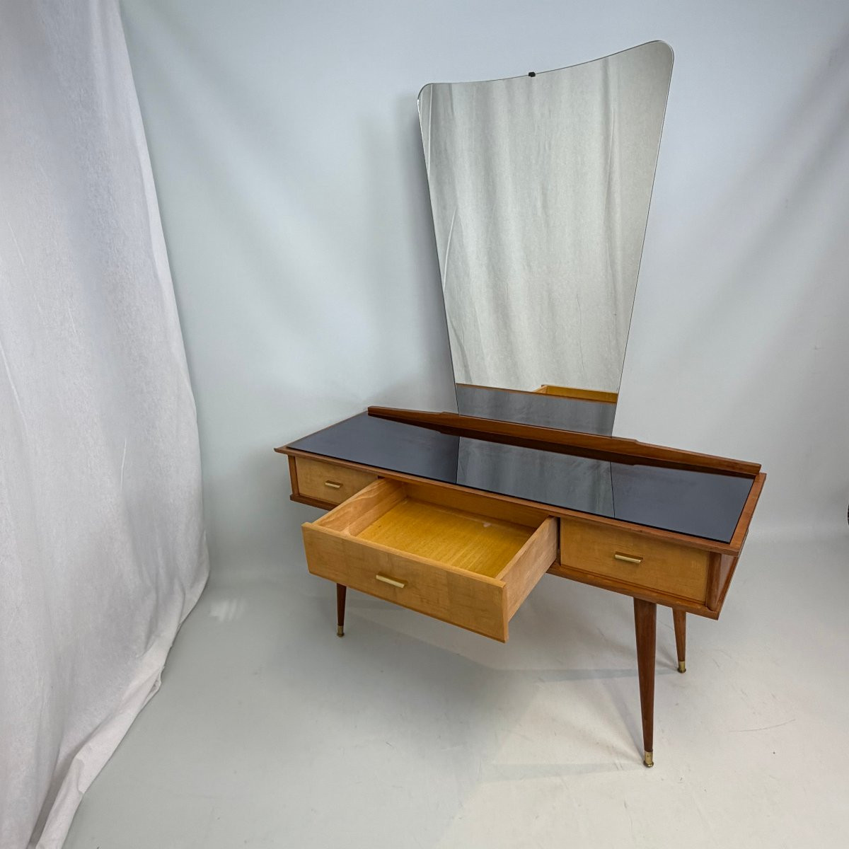 Mid-century Dressing Table With Mirror-photo-7