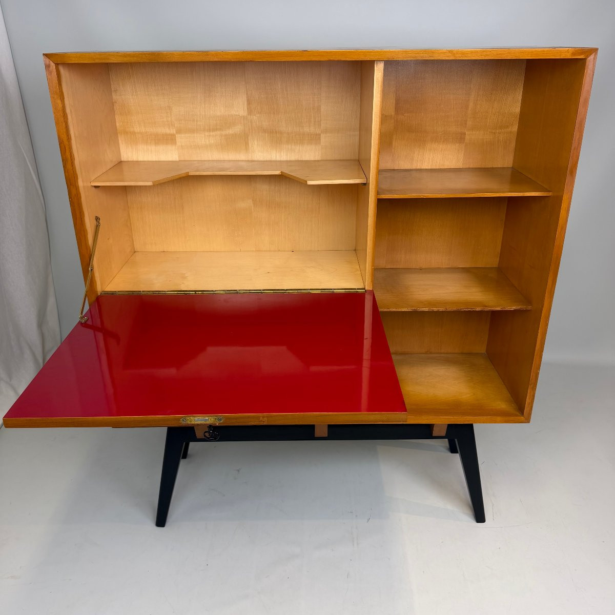 Mid-century Modern High Sideboard-photo-5