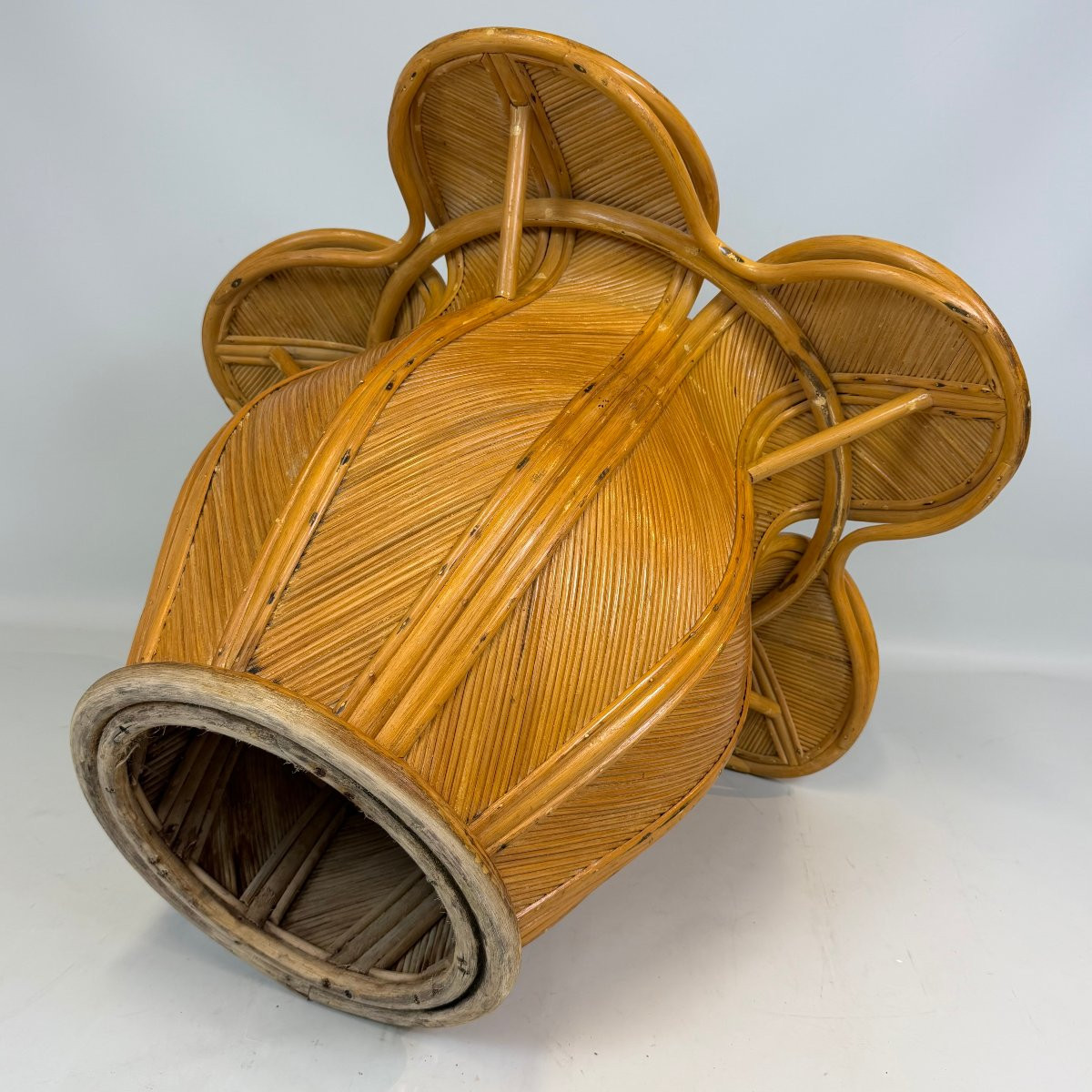 Table à manger Lotus attribuée à Vivai del Sud-photo-5