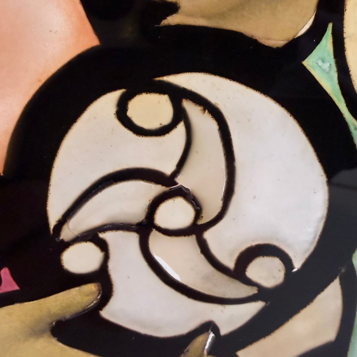 Composition moderne représentant la Vierge à l'Enfant sur verre -photo-4