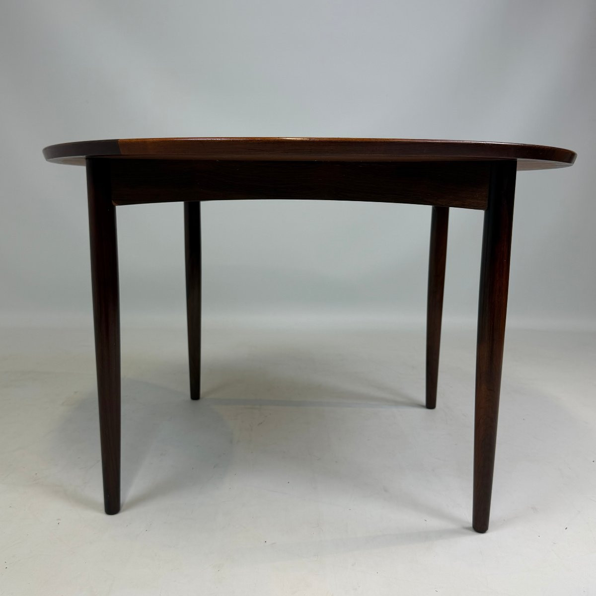 Round Coffee Table In Rio Rosewood-photo-4
