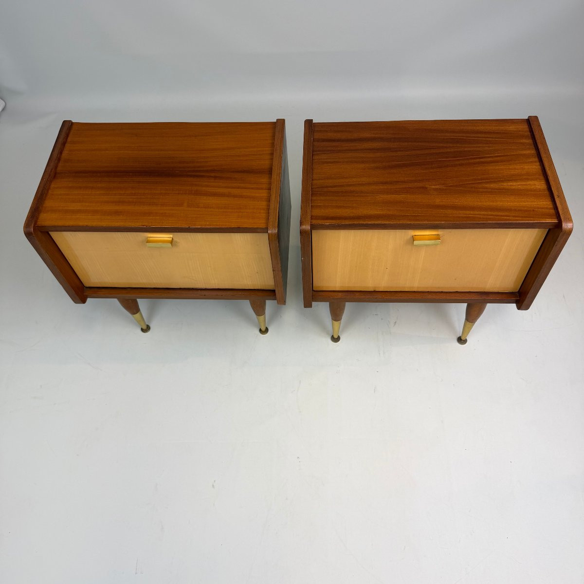 Tables de chevet de style moderne du milieu du siècle-photo-2