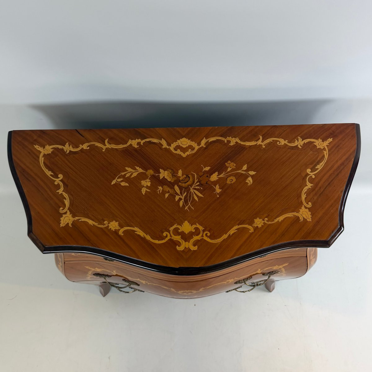 Commode de style Louis XV -photo-3