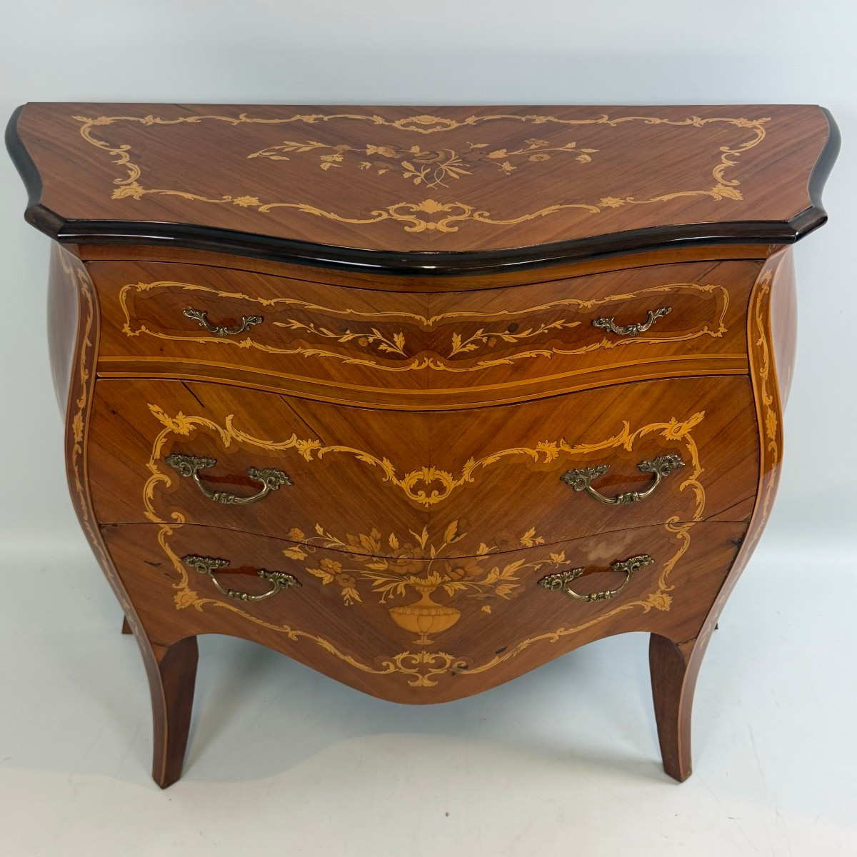 Commode de style Louis XV 