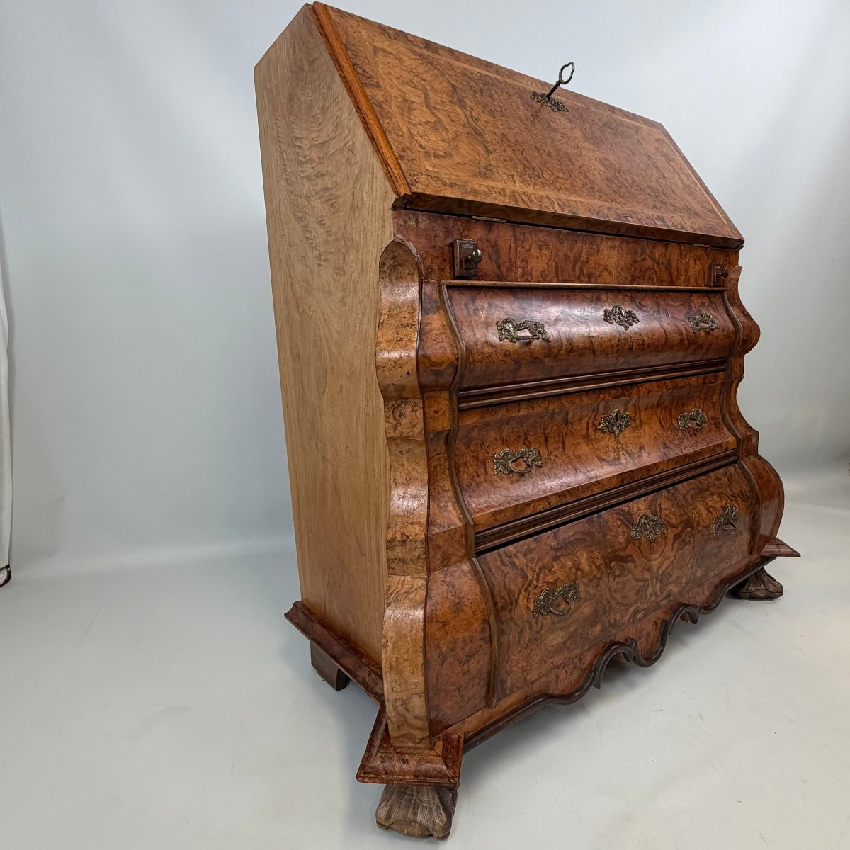 Secretaire néerlandaise de style Louis XV -photo-3