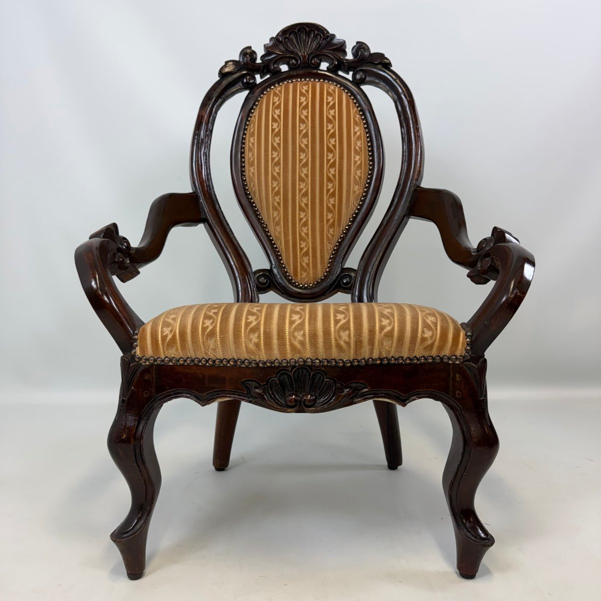Victorian Mantel Armchair-photo-6