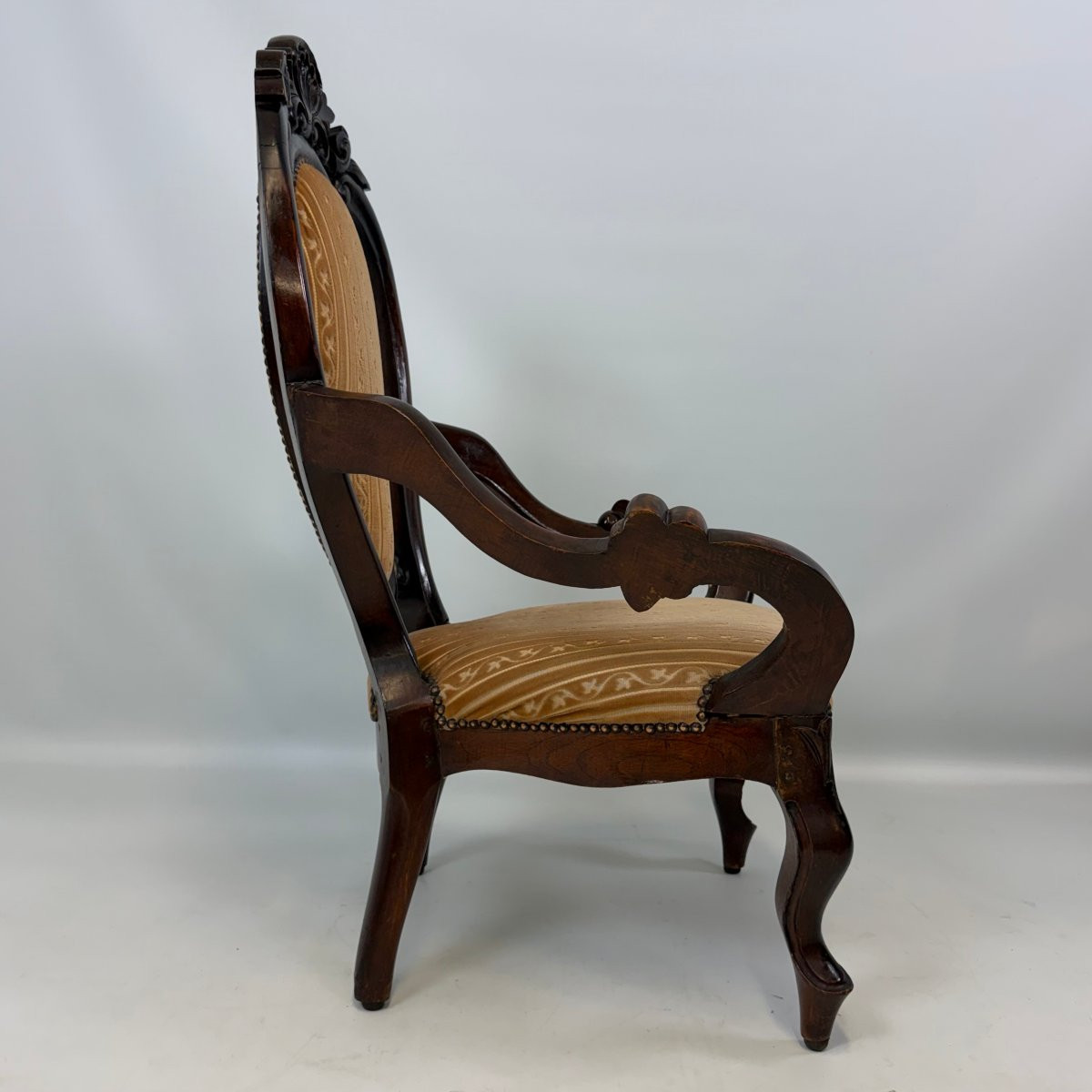 Victorian Mantel Armchair-photo-7
