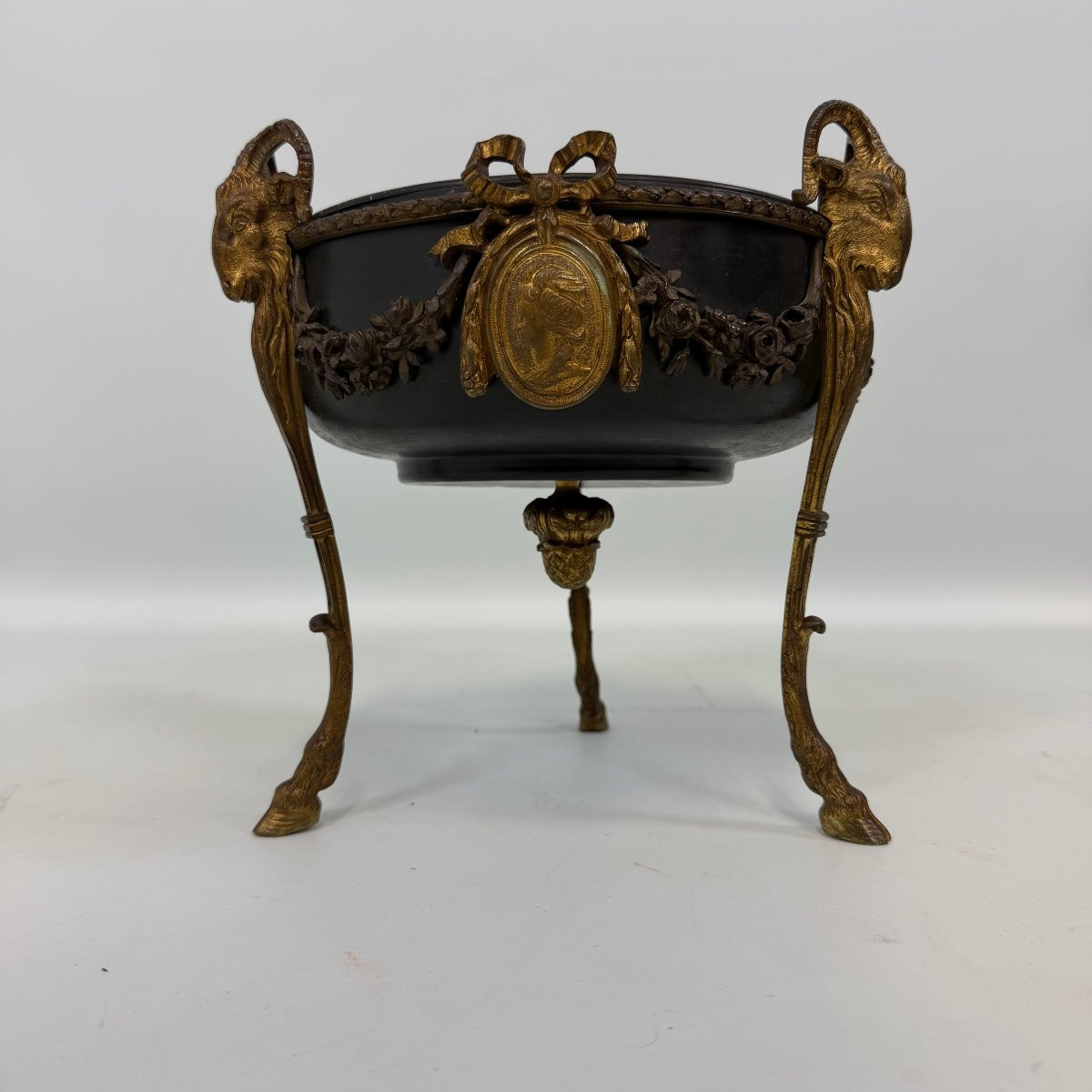 Empire Style Bronze Bowl-photo-2