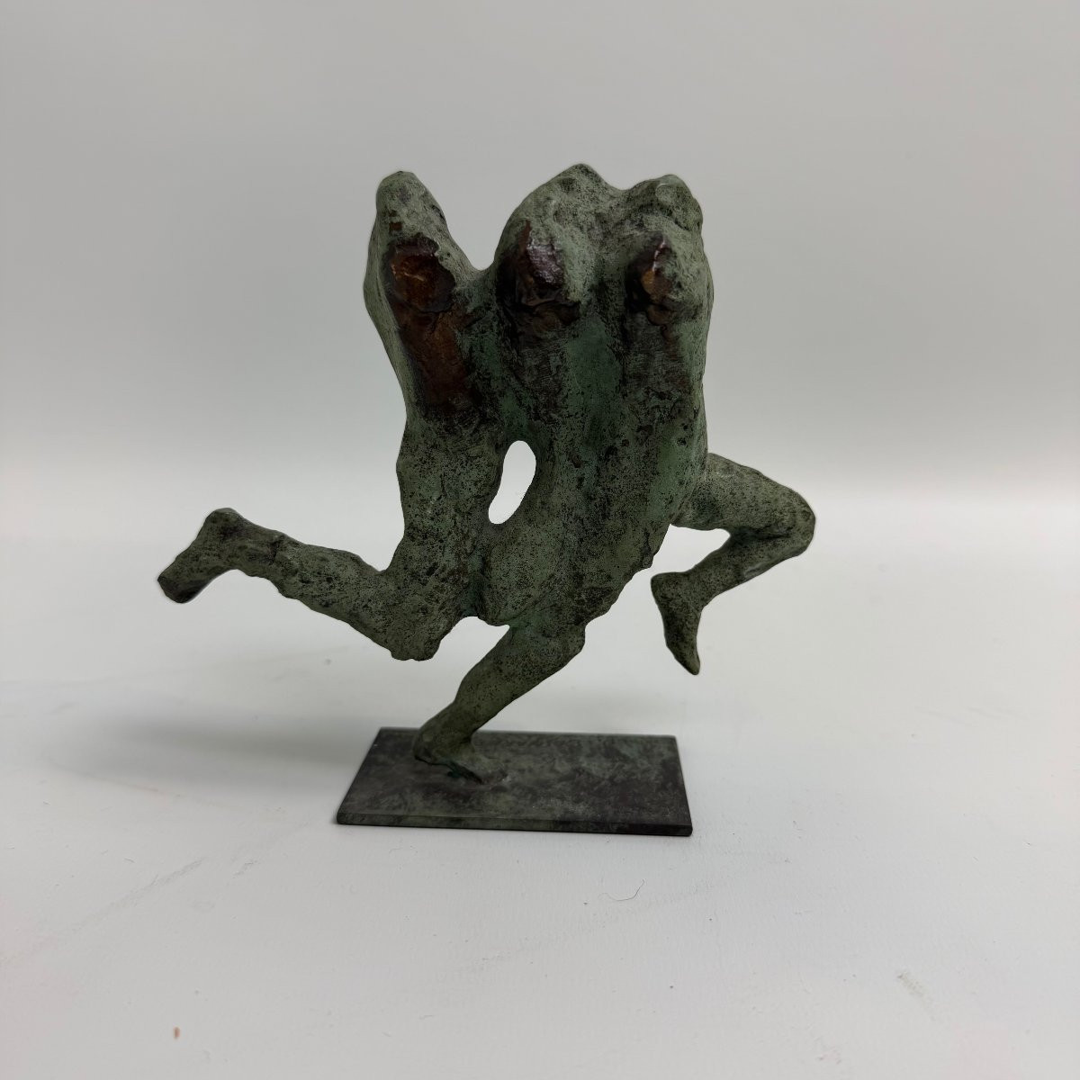 Sculpture en bronze « Trois coureurs » de Jan Desmarets -photo-2