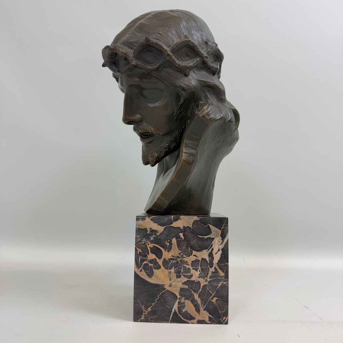 Buste du Christ par Ricardo Aurili -photo-3