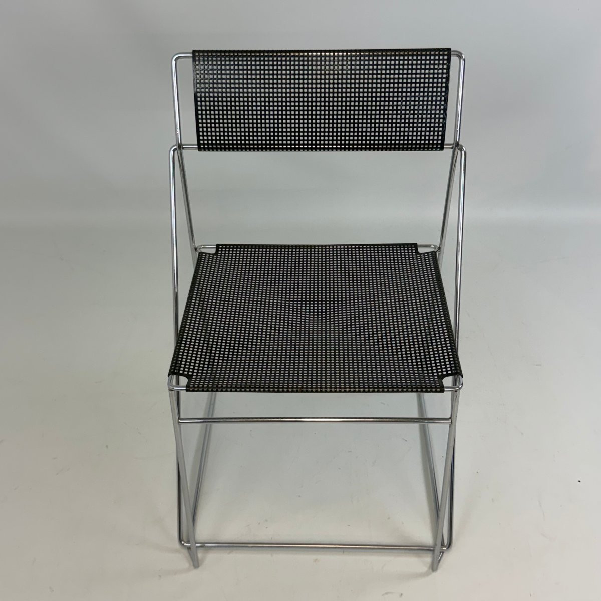 Chaises Nuova X-line de Niels Jorgen Haugesen pour Hybodan -photo-3