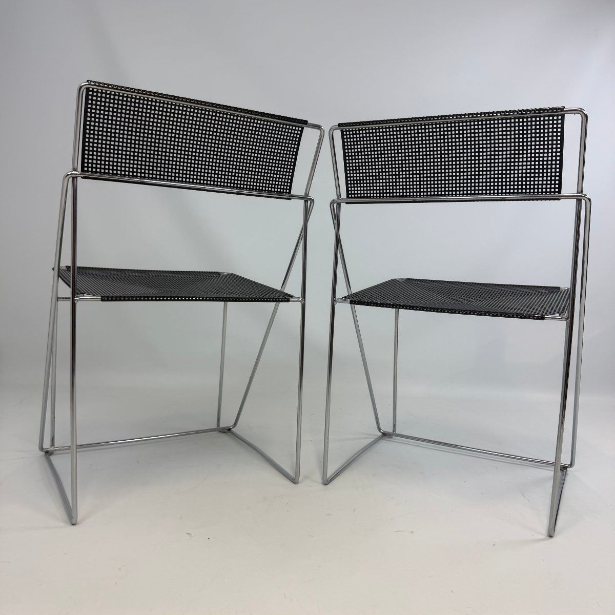 Chaises Nuova X-line de Niels Jorgen Haugesen pour Hybodan -photo-5