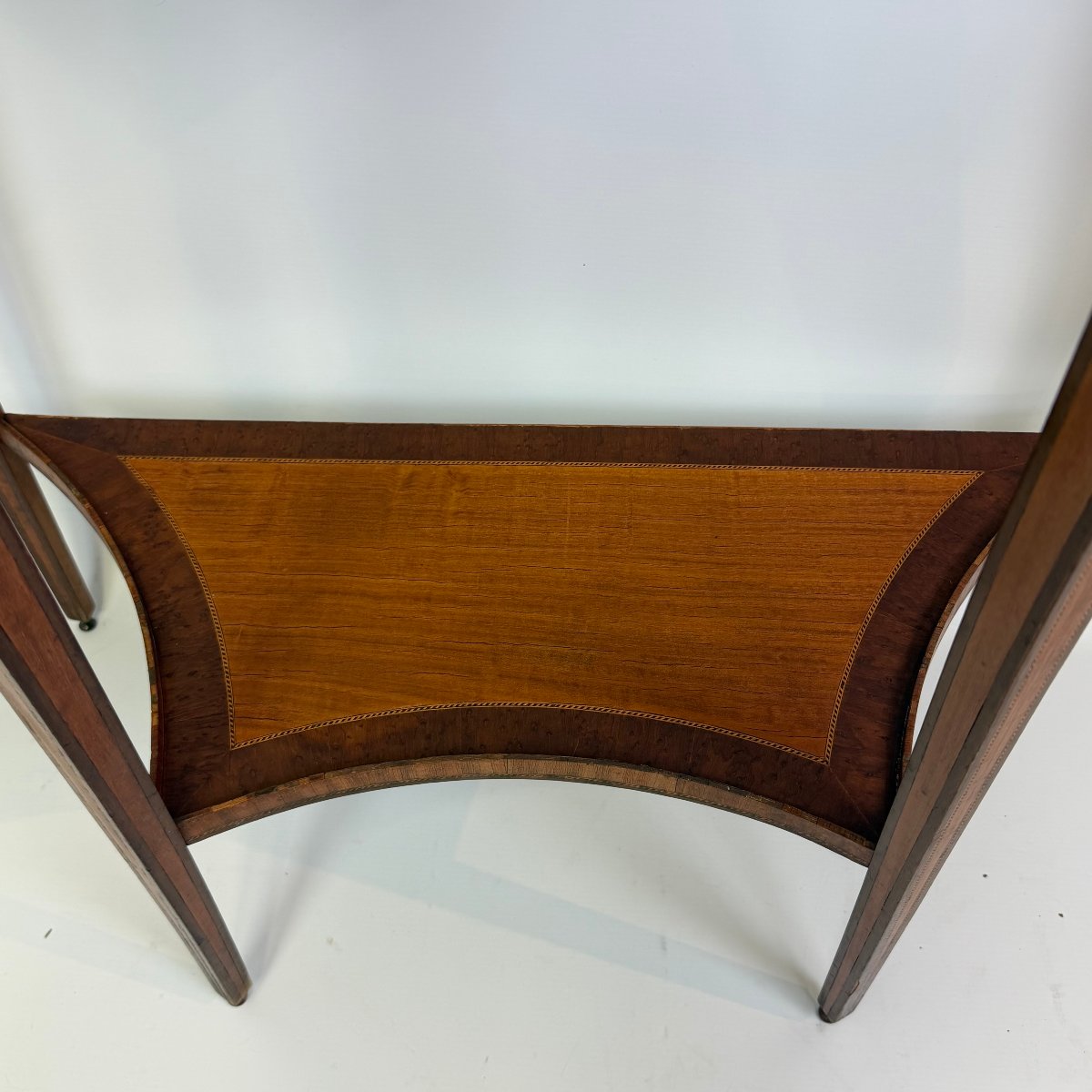 Edwardian Sheraton-style Half-moon Table-photo-2