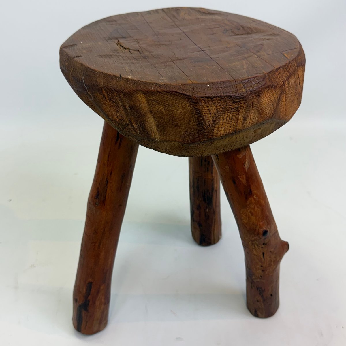 Brutalist-style Tripod Stool-photo-5