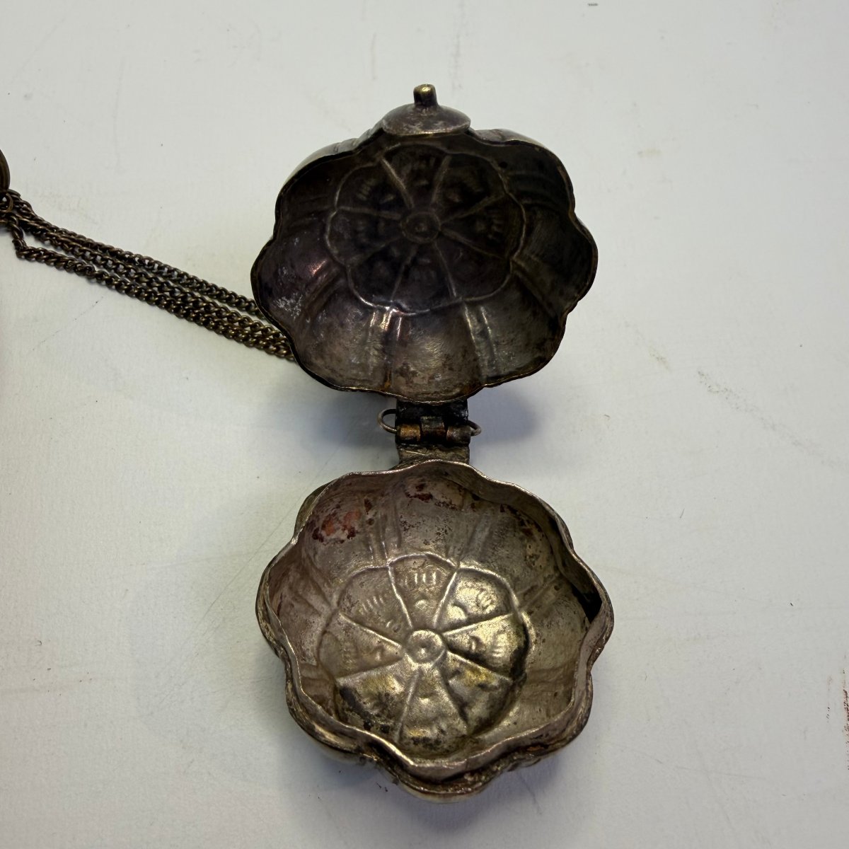 Celepa antique -photo-3