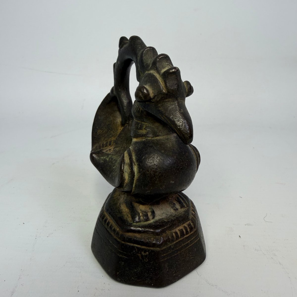 Ensemble de 11 poids à opium birmans en bronze du XIXe siècle-photo-1