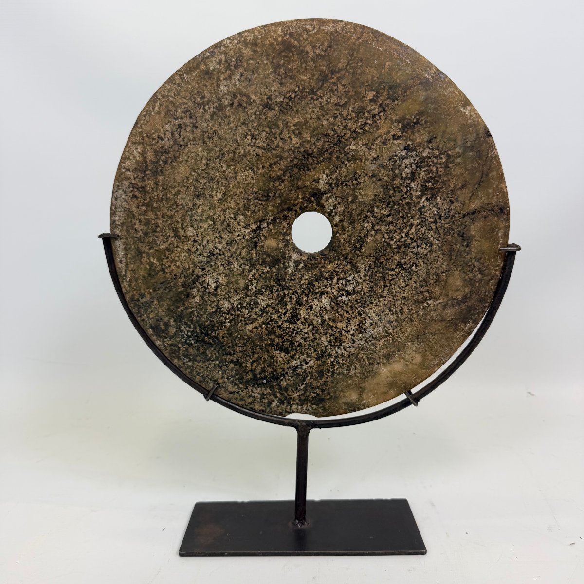 Disque chinois archaïque «bi » en jade-photo-4