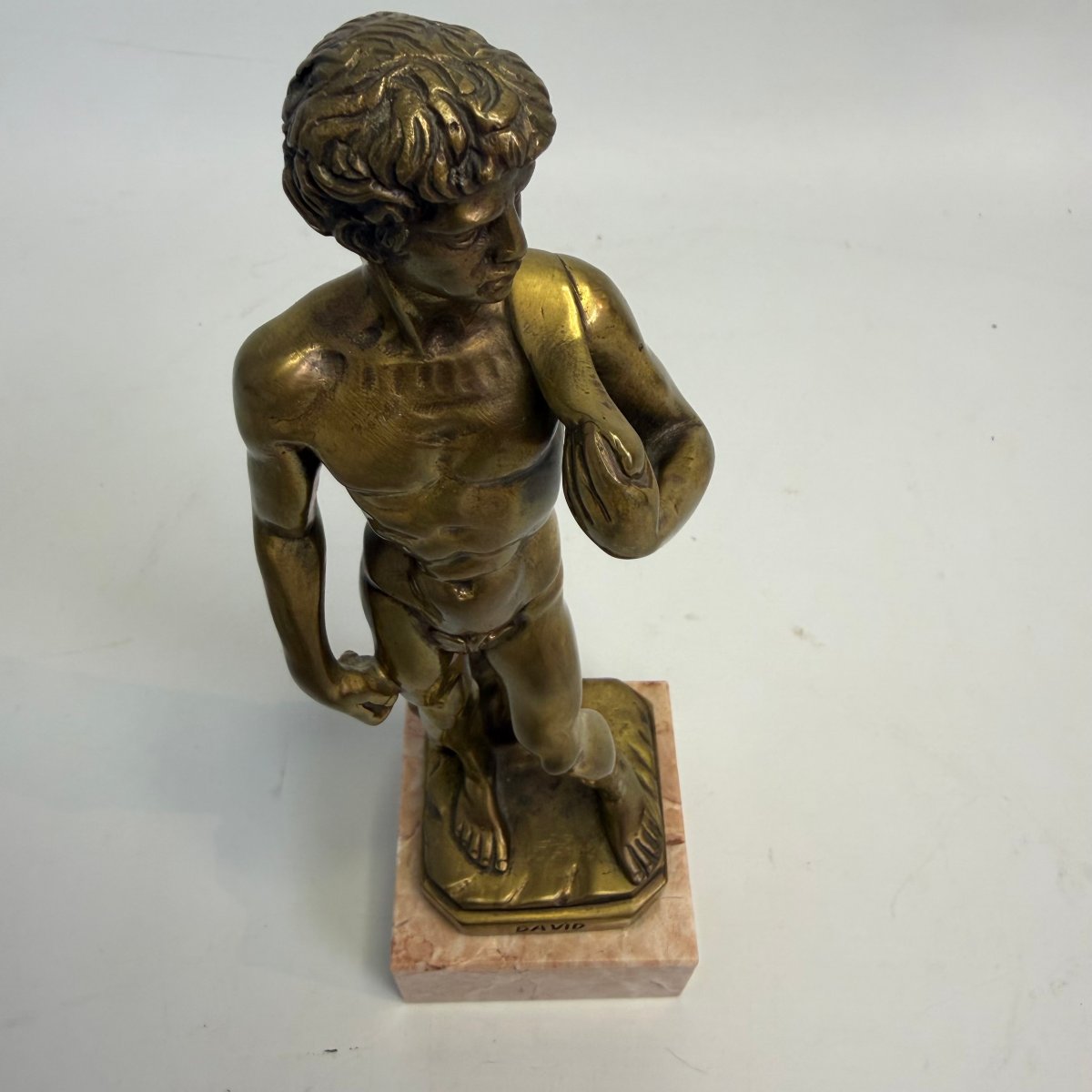 Statue de David en laiton sur socle de marbre  -photo-5