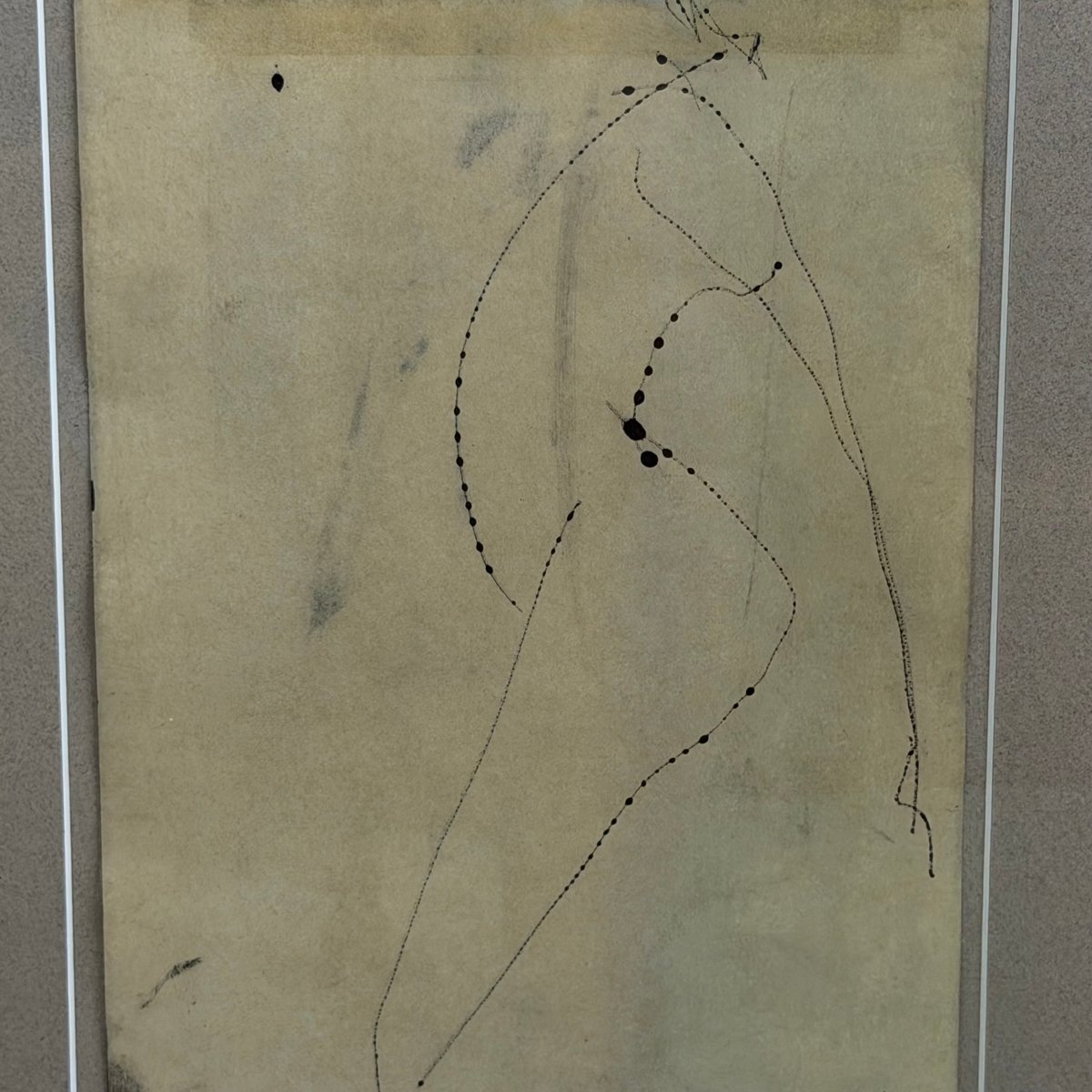 Composition d'esquisses de silhouettes féminines sur papier-photo-6