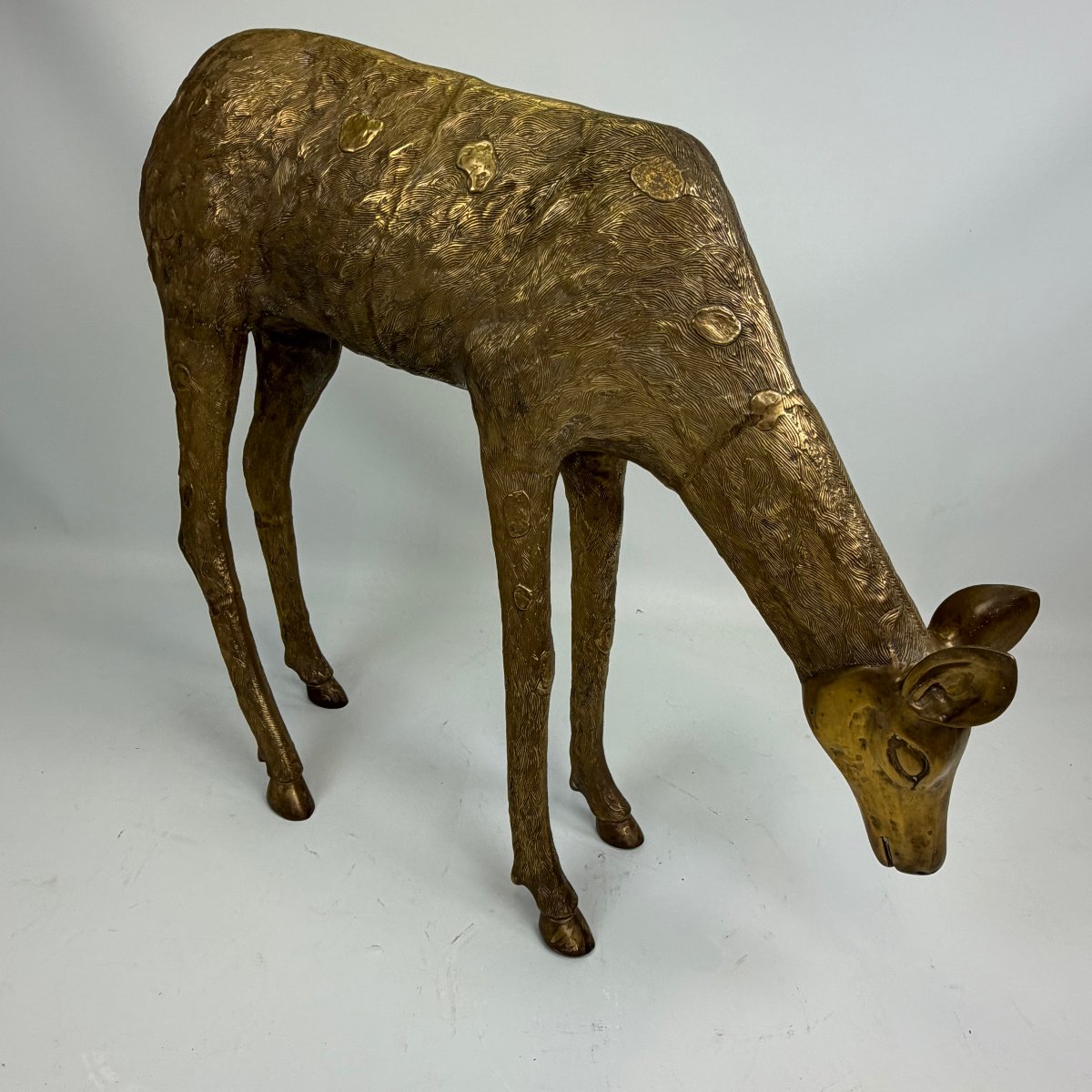 Large Modern Sculpture Depicting A Doe -photo-2