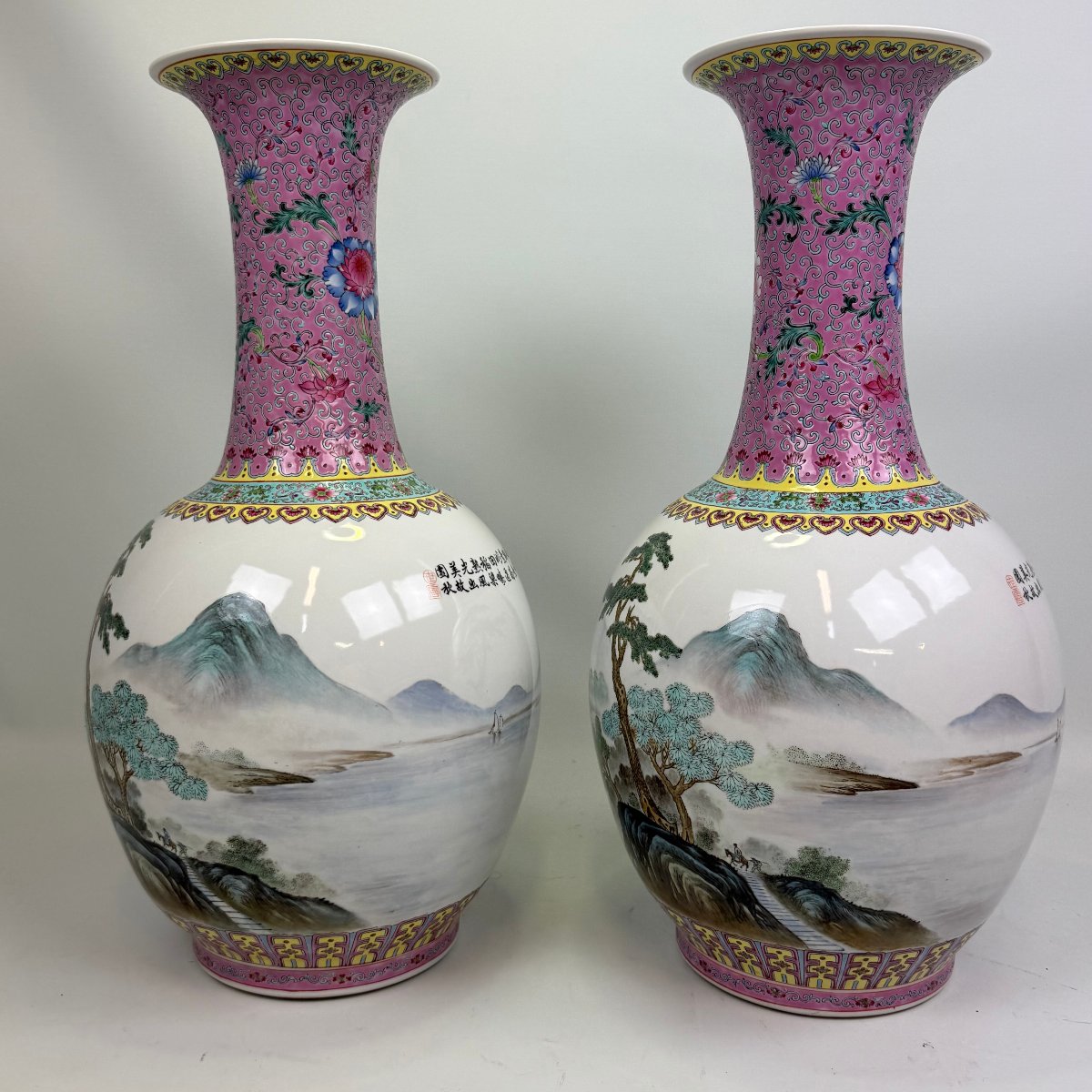 A Pair Of Chinese Famille Rose Vases ‘riverscape’ Vases With Qianlong Mark-photo-5