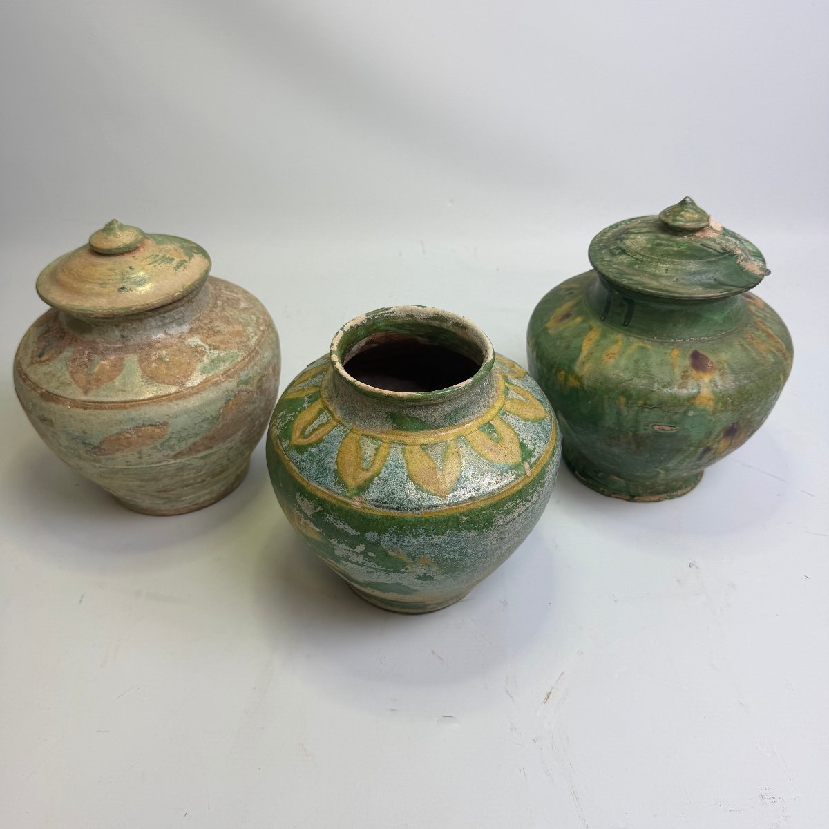 Three Antique Chinese Pottery Jars With Sancai Glaze -photo-2