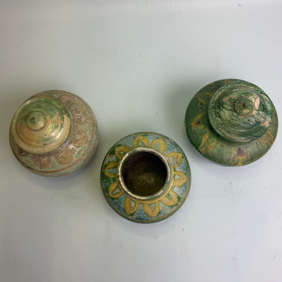 Three Antique Chinese Pottery Jars With Sancai Glaze -photo-3