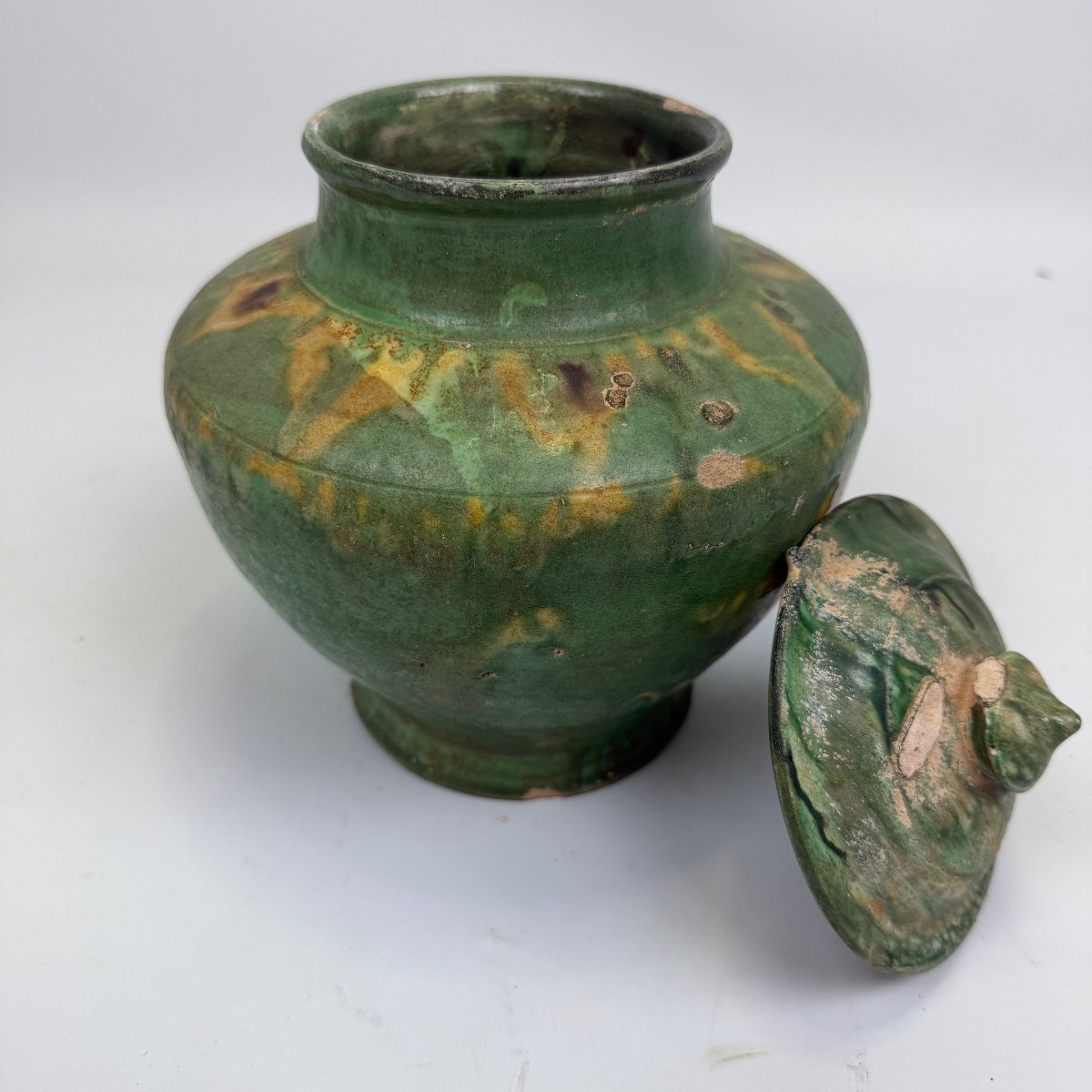 Three Antique Chinese Pottery Jars With Sancai Glaze -photo-6