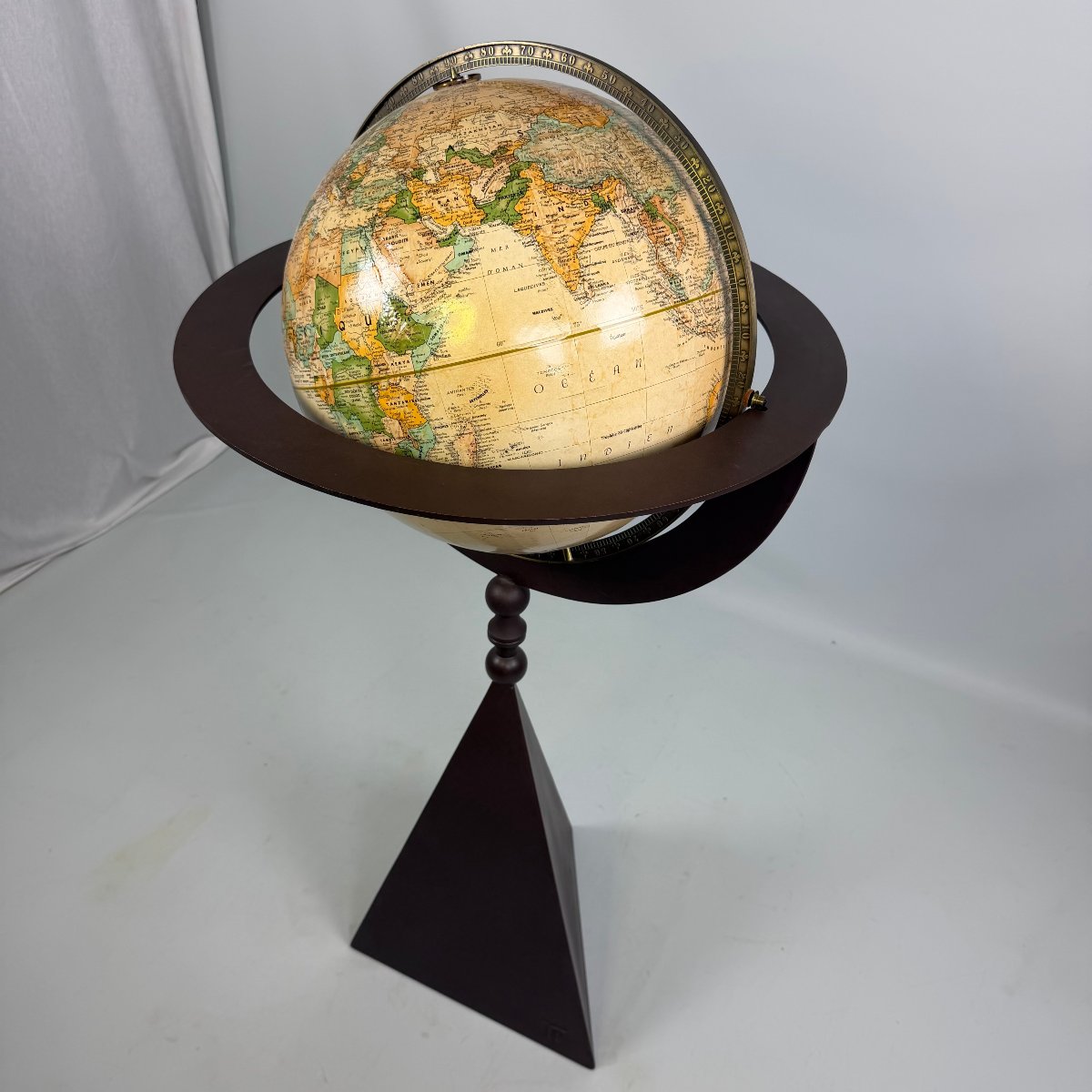 Replogle Sculptural Globe By Tom Torrens -photo-3