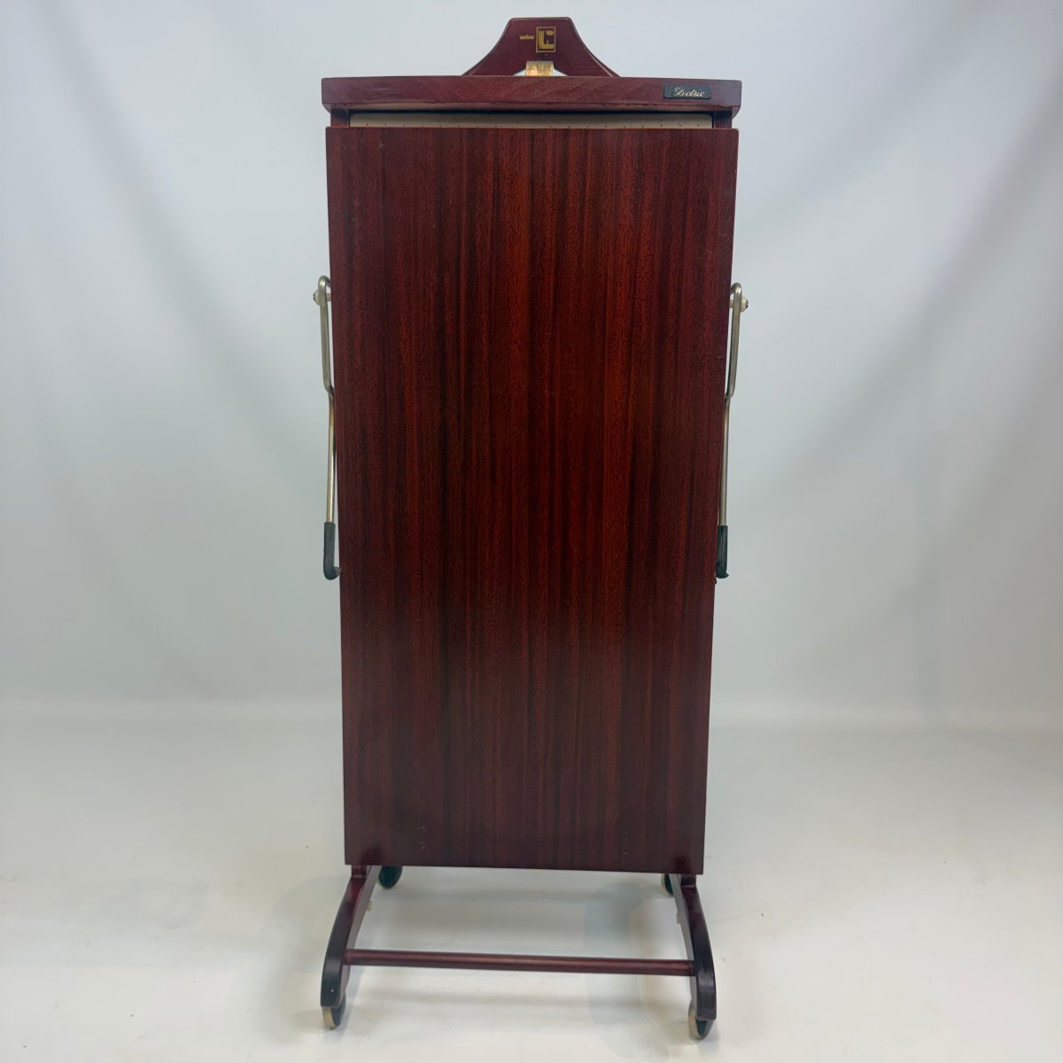 Valet 'Pressmaster Windsor' de la marque Union -photo-5