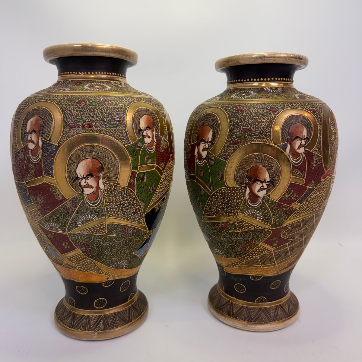 2 vases Satsuma ornés du motif « Mille visages » -photo-4