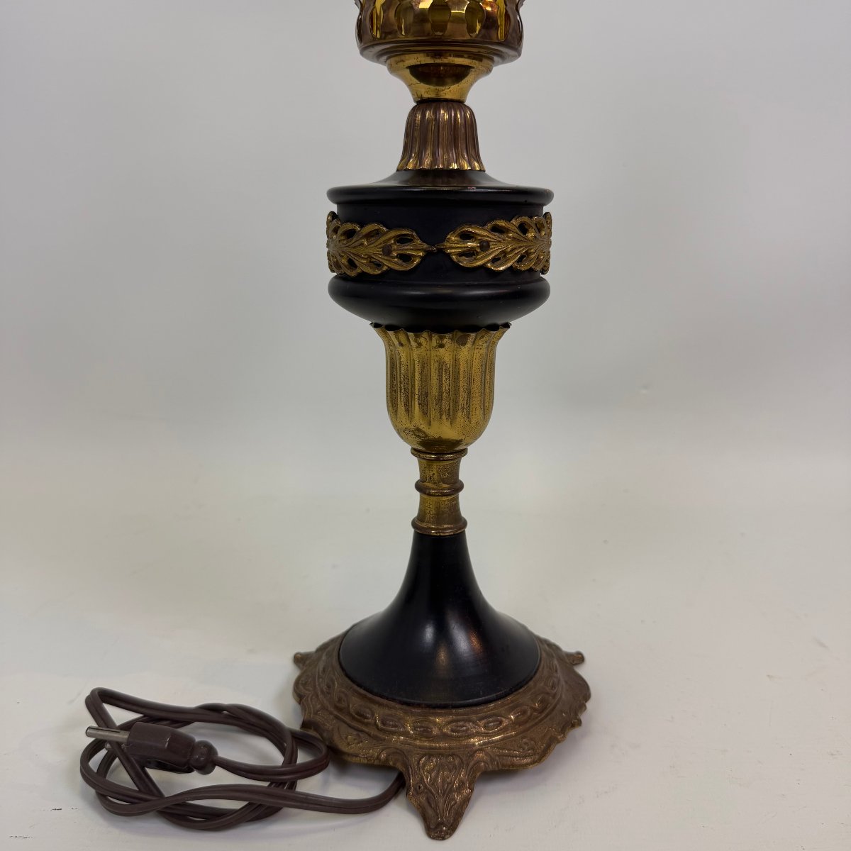 Neo-style Table Lamp -photo-4