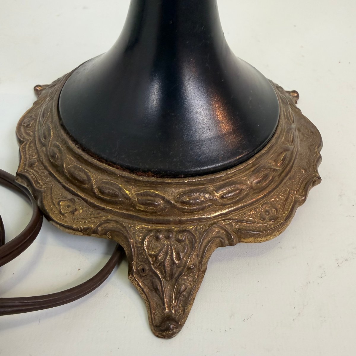 Neo-style Table Lamp -photo-2