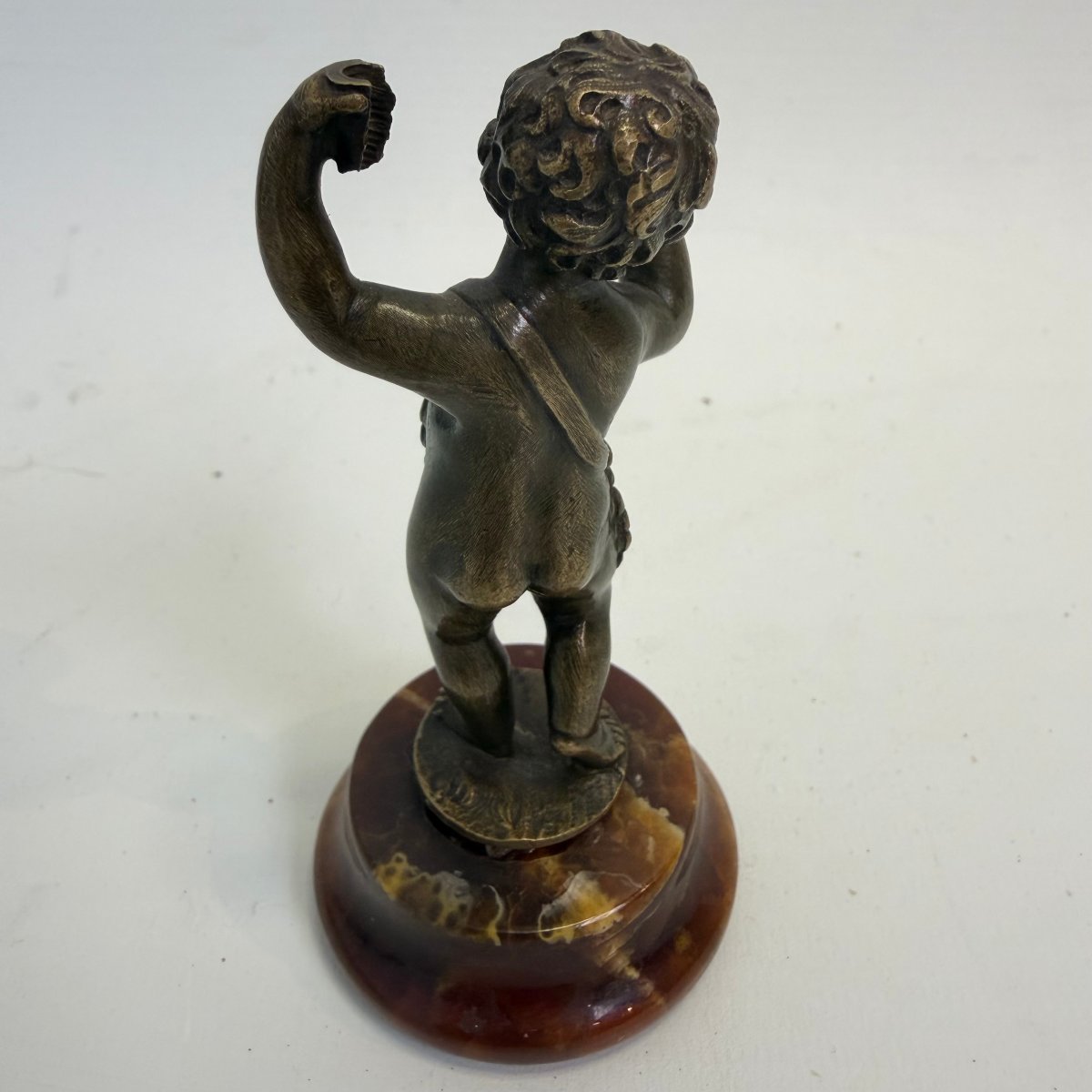 A Bronze "love" On An Onyx Pedestal-photo-3
