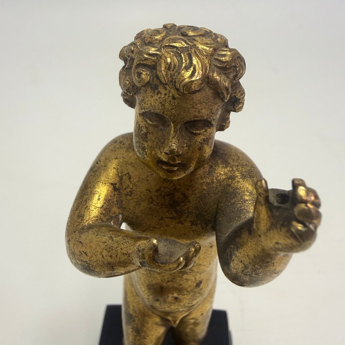 Putto en bronze doré -photo-5