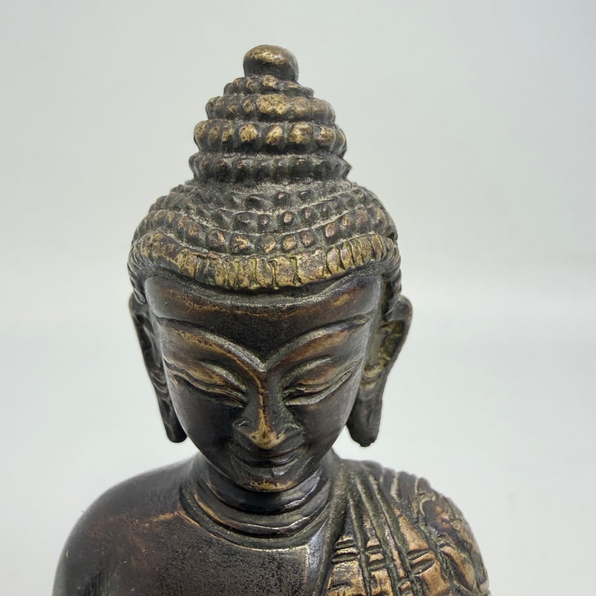 Ancient Bronze Statue Of Bhaisajyaguru Buddha, Bhaisajyaguru-photo-2