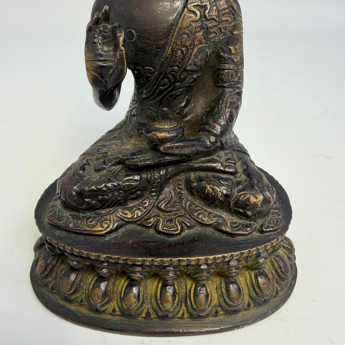 Ancient Bronze Statue Of Bhaisajyaguru Buddha, Bhaisajyaguru-photo-3